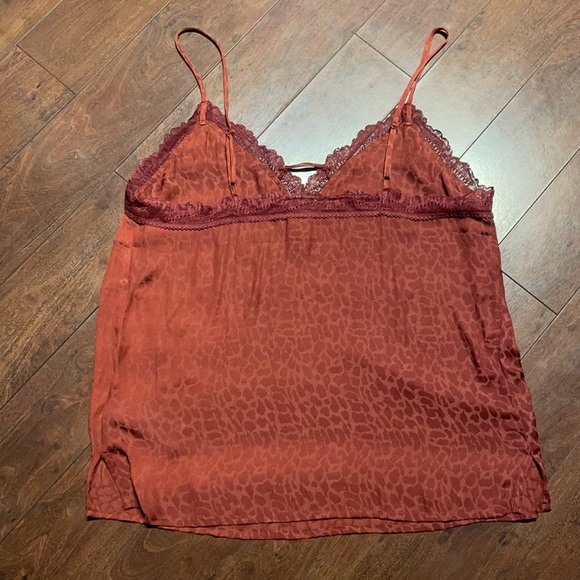 Brand New Dex Cami - Picture 4 of 5